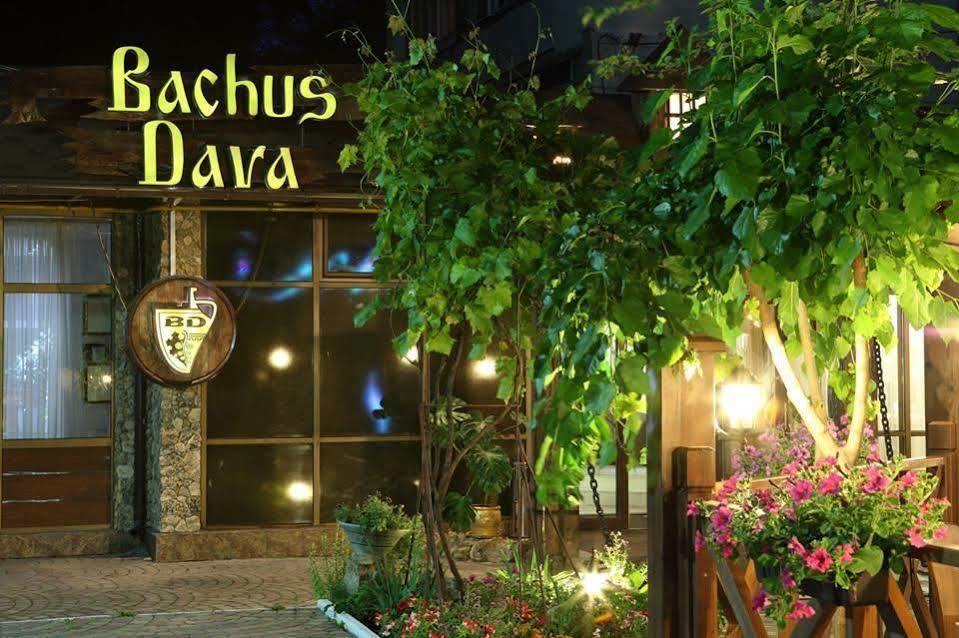 Hotel BACHUS Kischinau Exterior foto